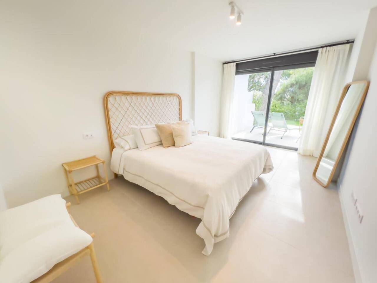Bajo Con Jardin En La Milla De Oro Daire Marbella Dış mekan fotoğraf