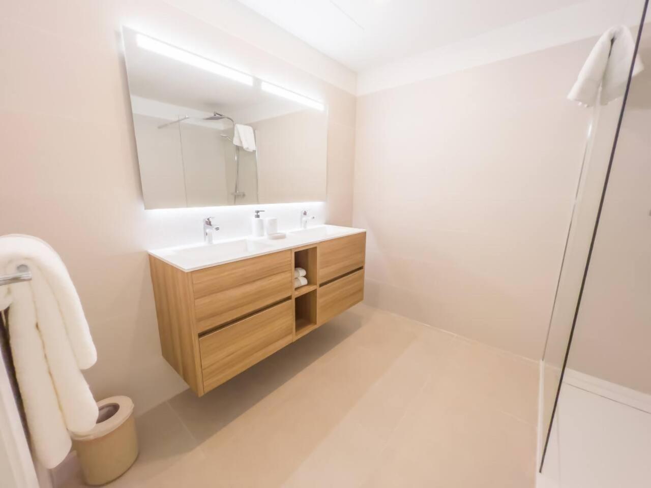 Bajo Con Jardin En La Milla De Oro Daire Marbella Dış mekan fotoğraf
