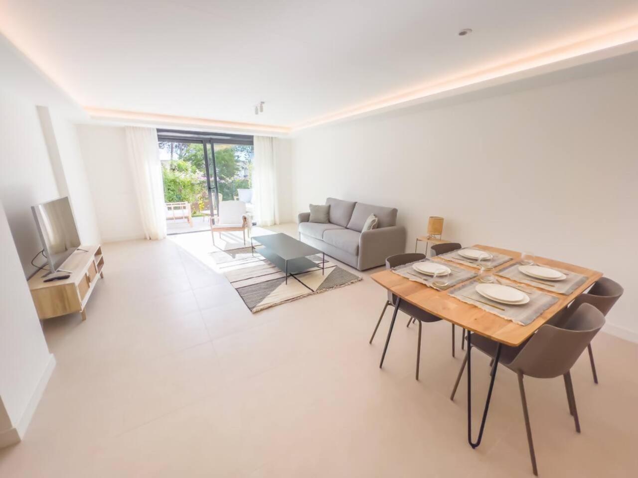 Bajo Con Jardin En La Milla De Oro Daire Marbella Dış mekan fotoğraf